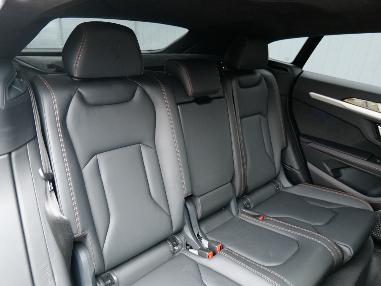 2021 Lamborghini Urus Base AWD