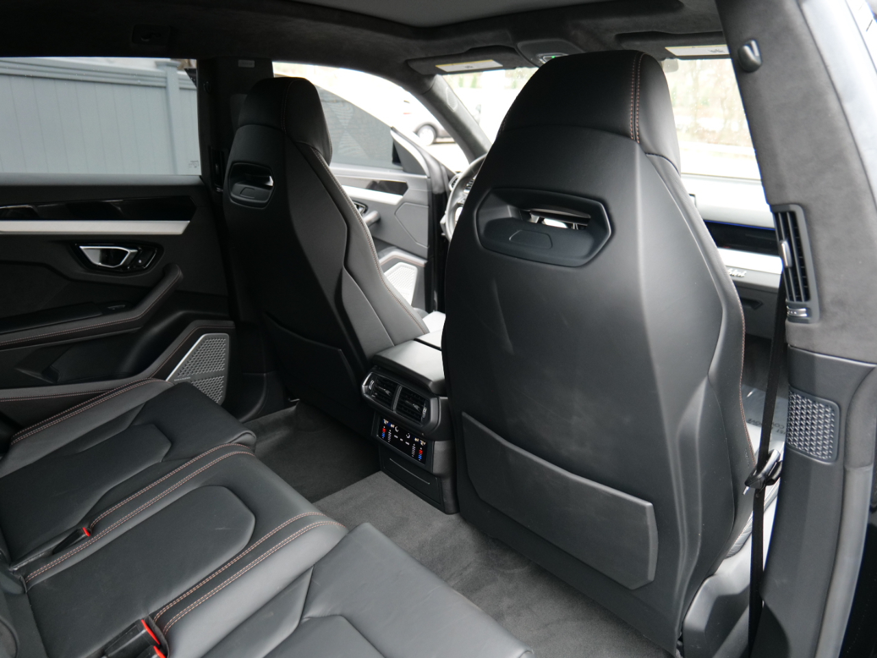 2021 Lamborghini Urus Base AWD