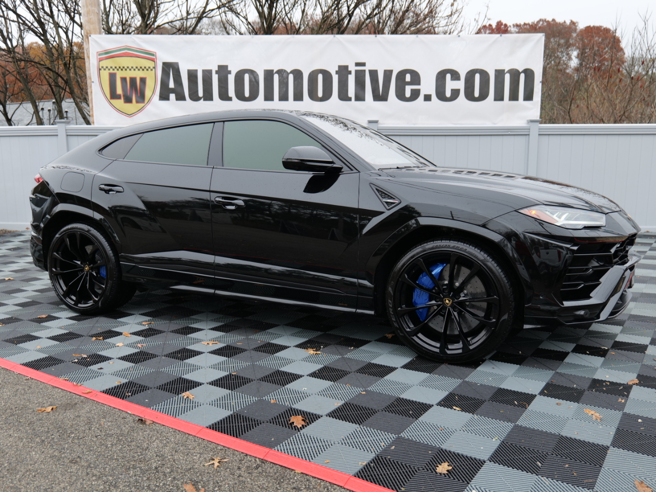 2021 Lamborghini Urus Base AWD