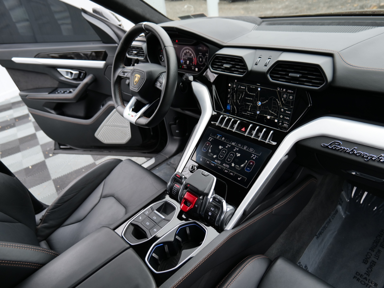 2021 Lamborghini Urus Base AWD