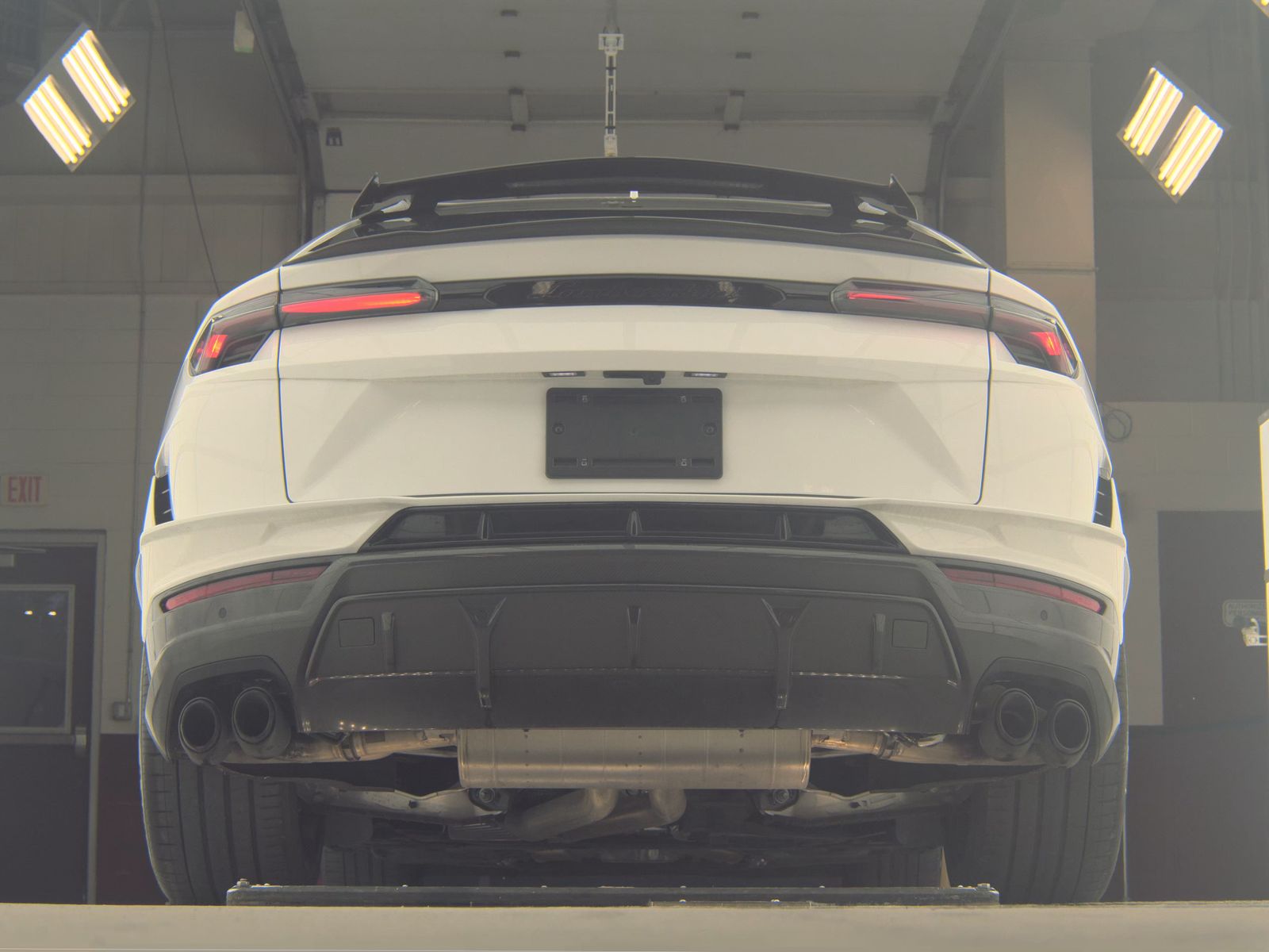 2024 Lamborghini Urus Performante AWD