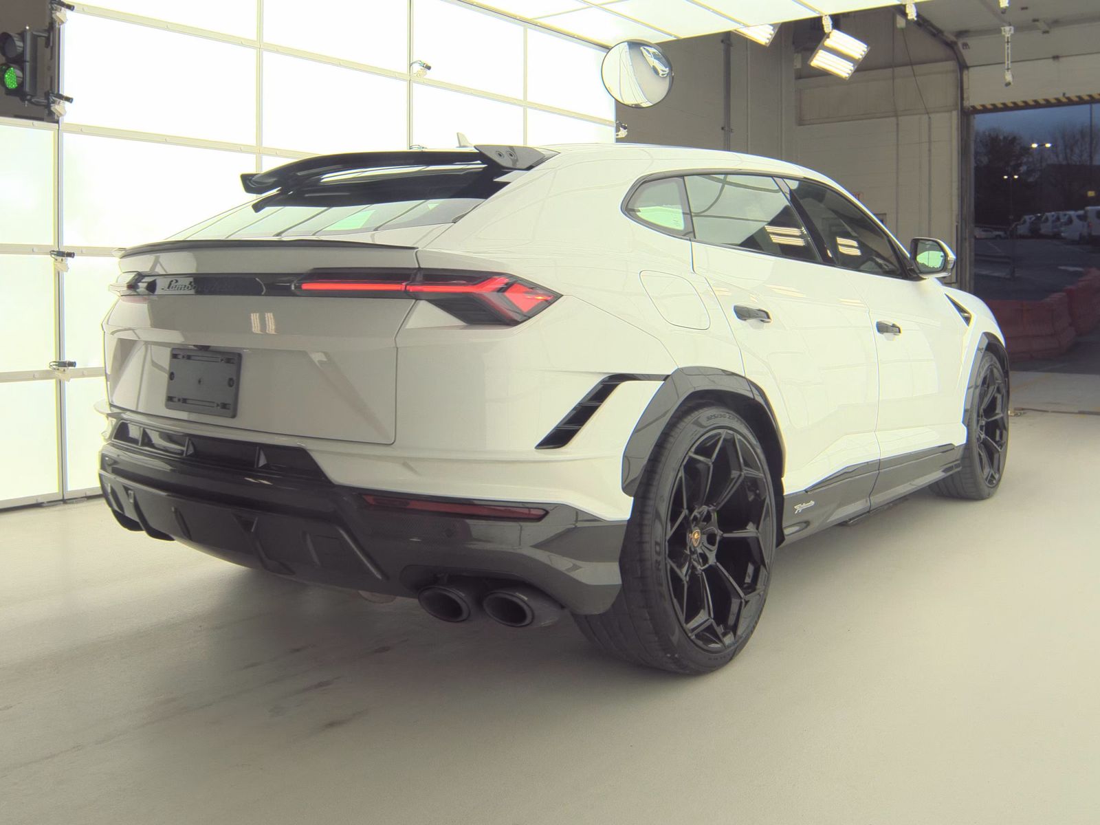 2024 Lamborghini Urus Performante AWD