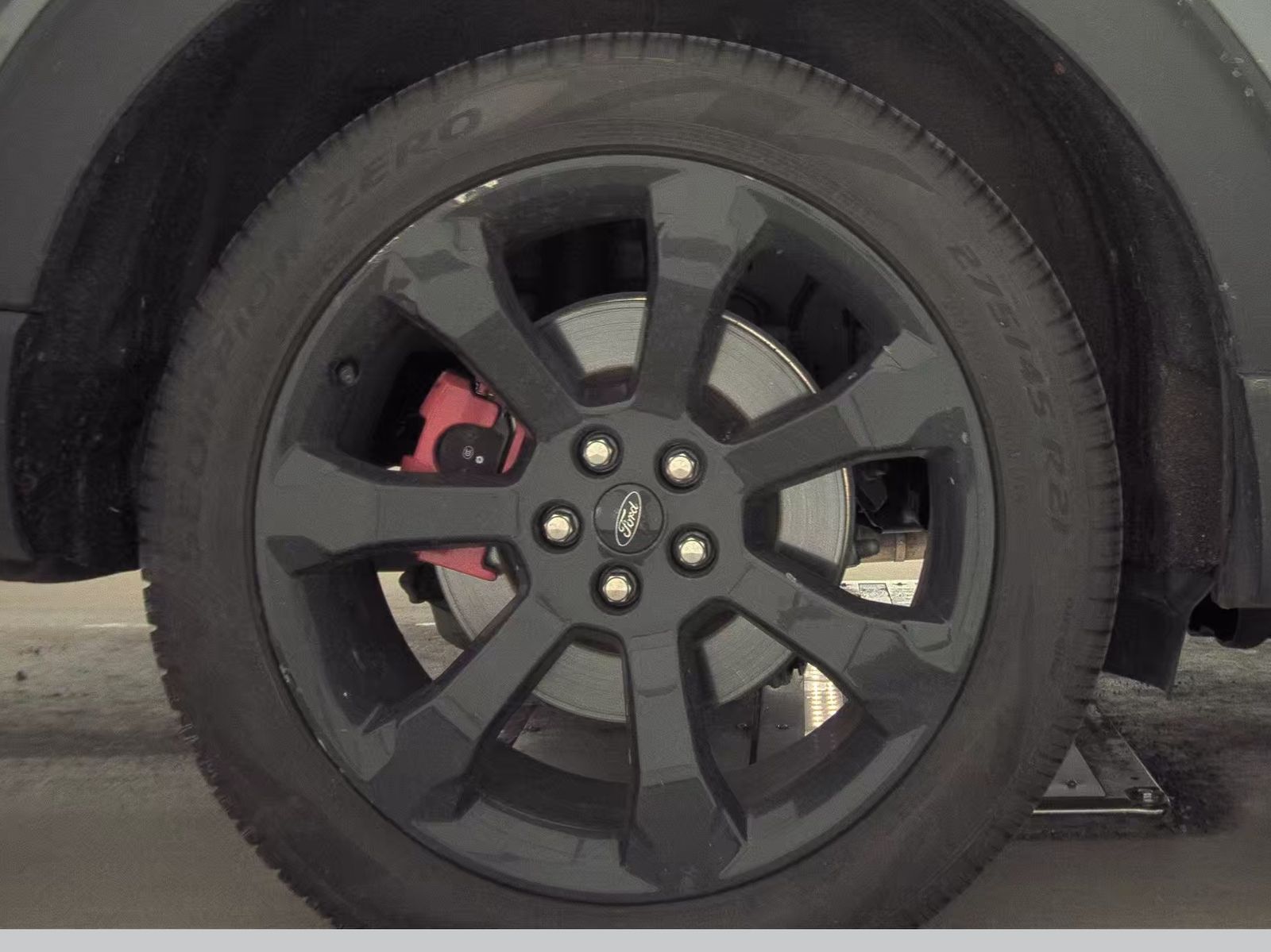 2022 Ford Explorer ST AWD