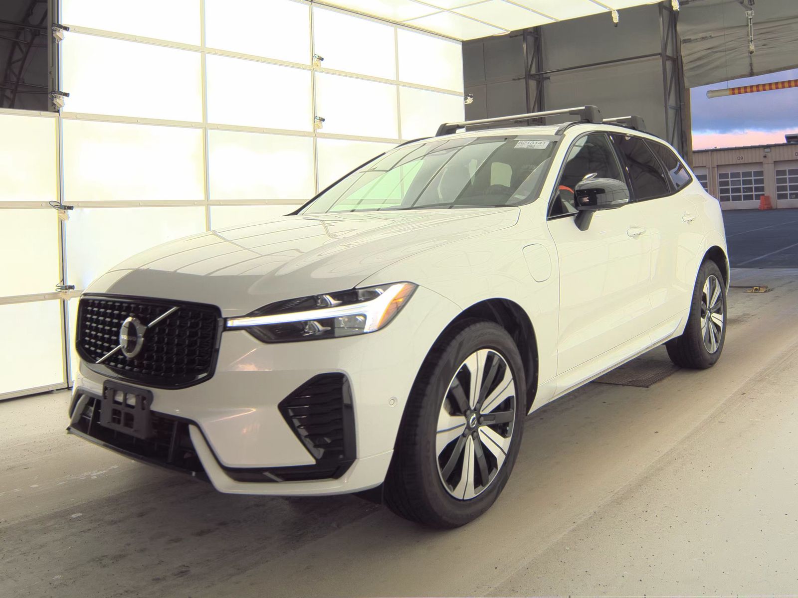 2023 Volvo XC60 Recharge T8 Plus AWD