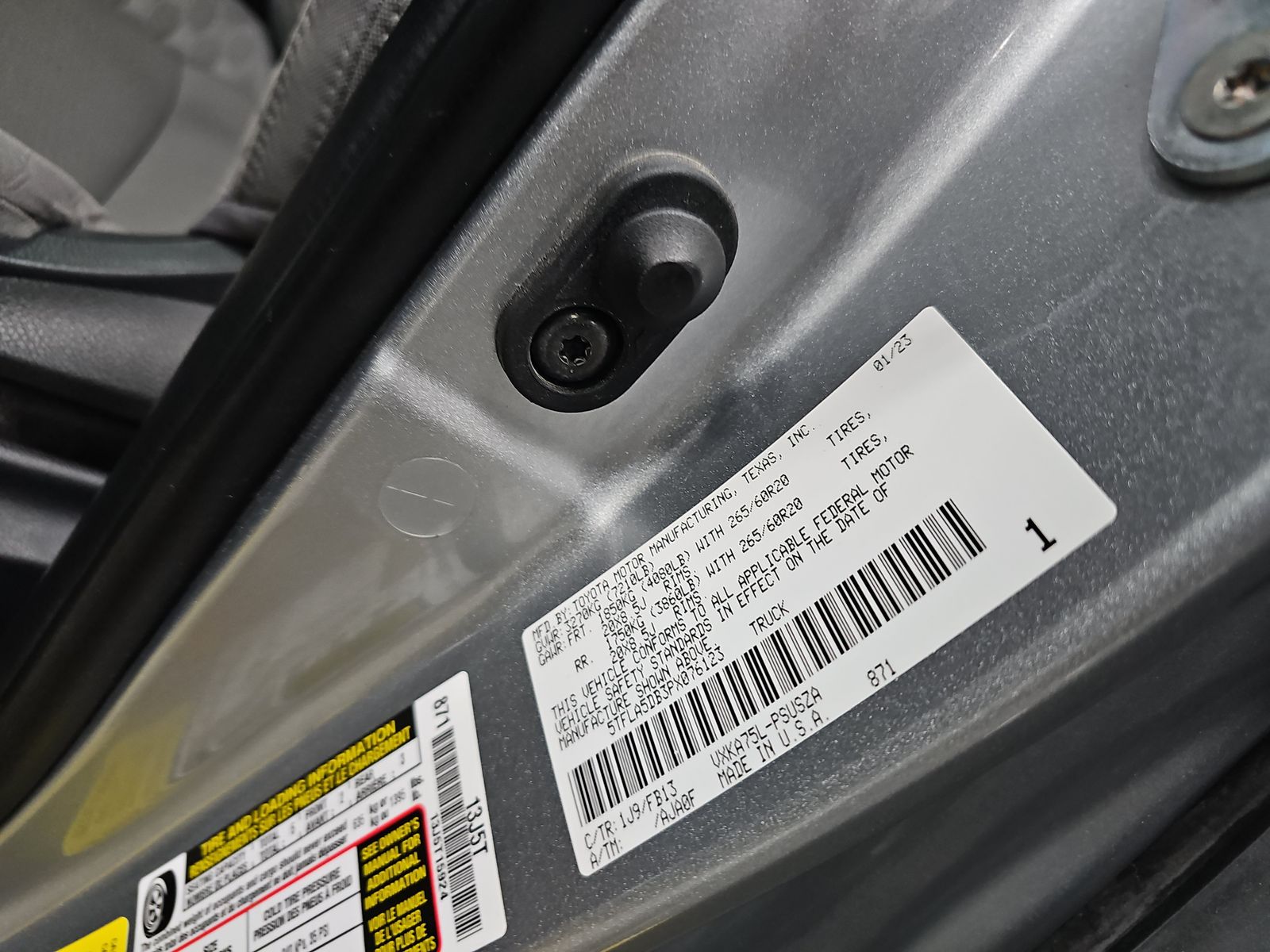 2023 Toyota Tundra SR5 AWD