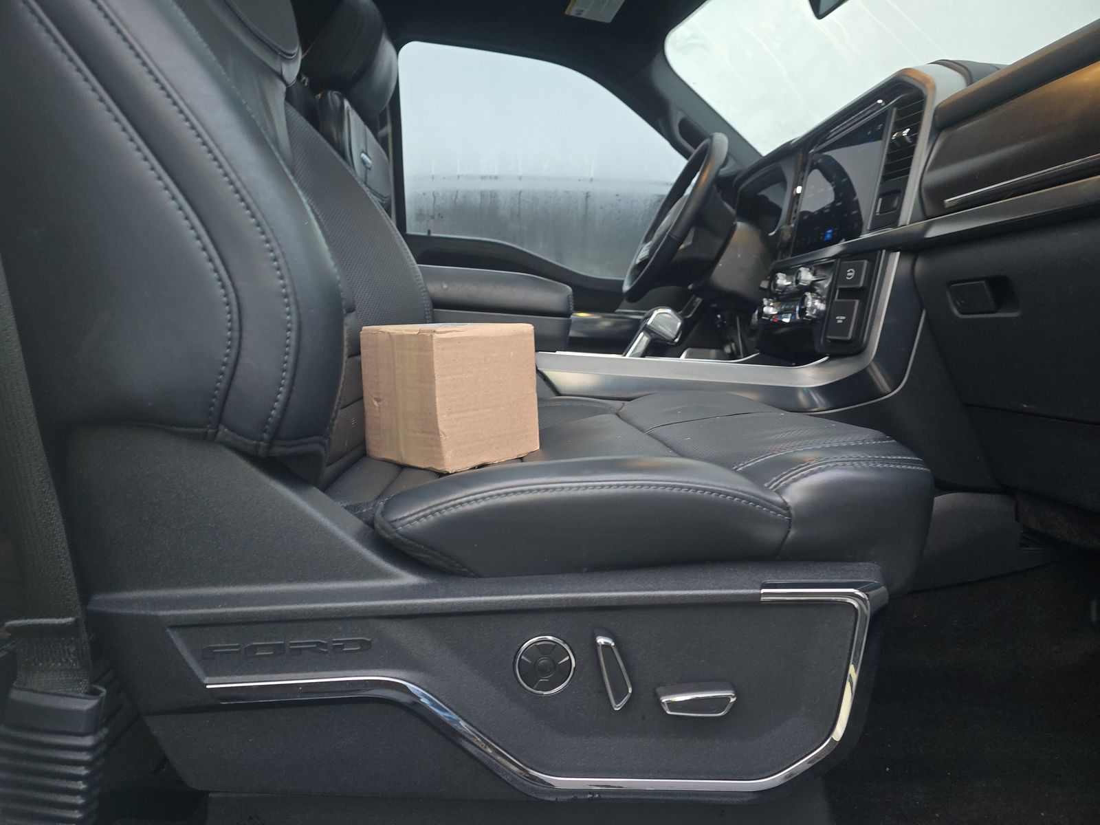 2024 Ford F-150 Hybrid Platinum AWD