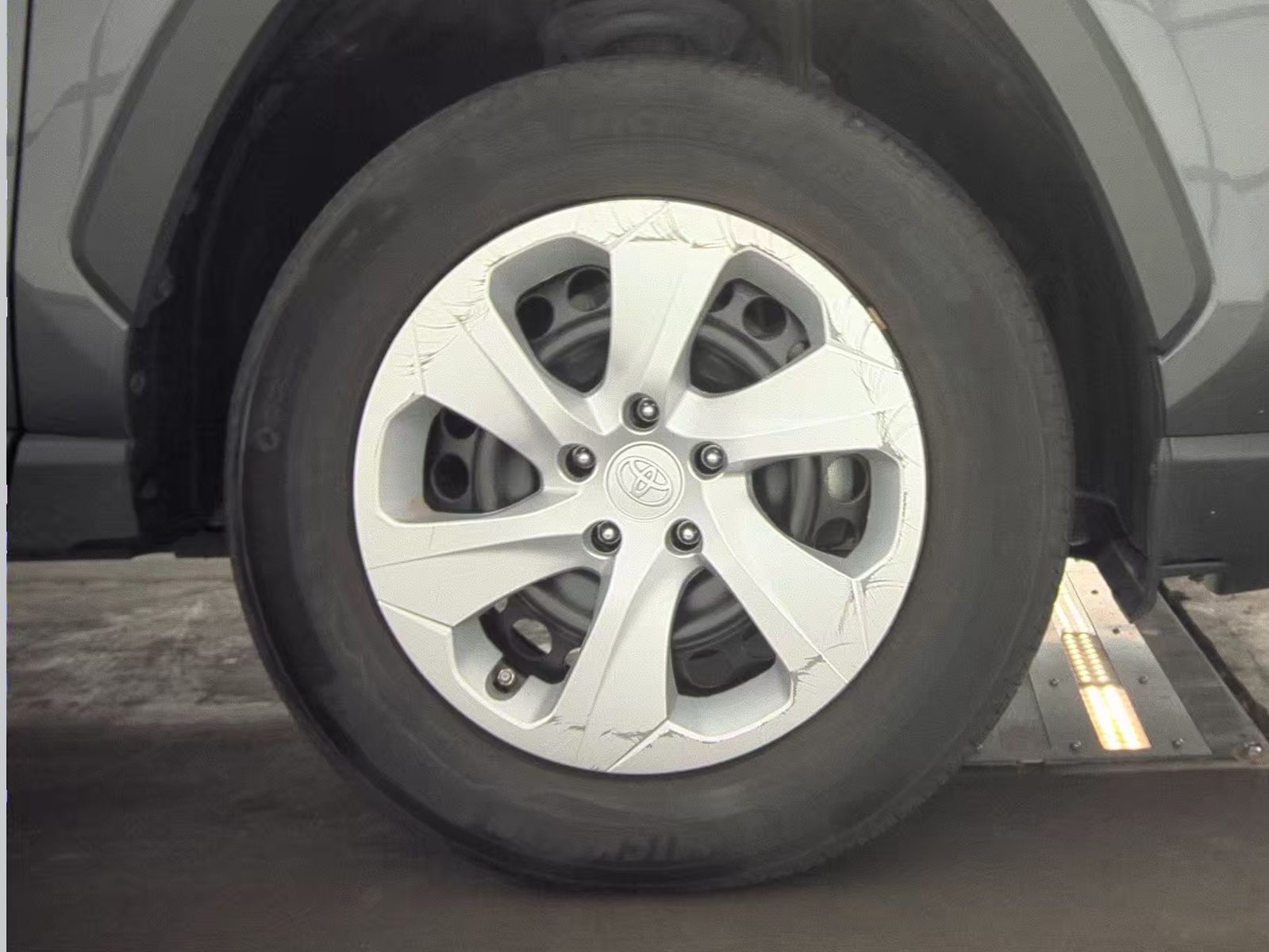 2024 Toyota RAV4 LE AWD