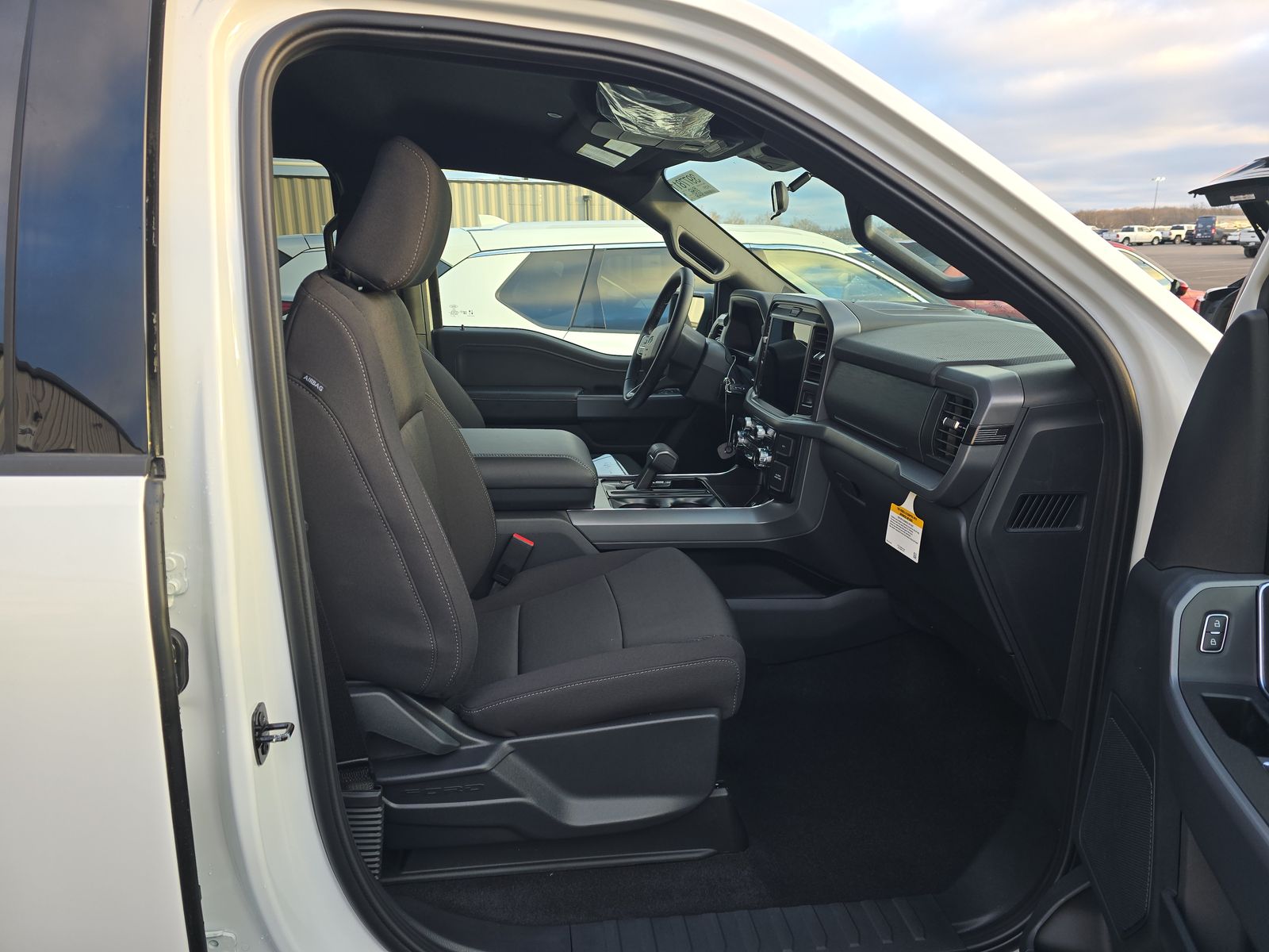 2025 Ford F-150 XLT AWD