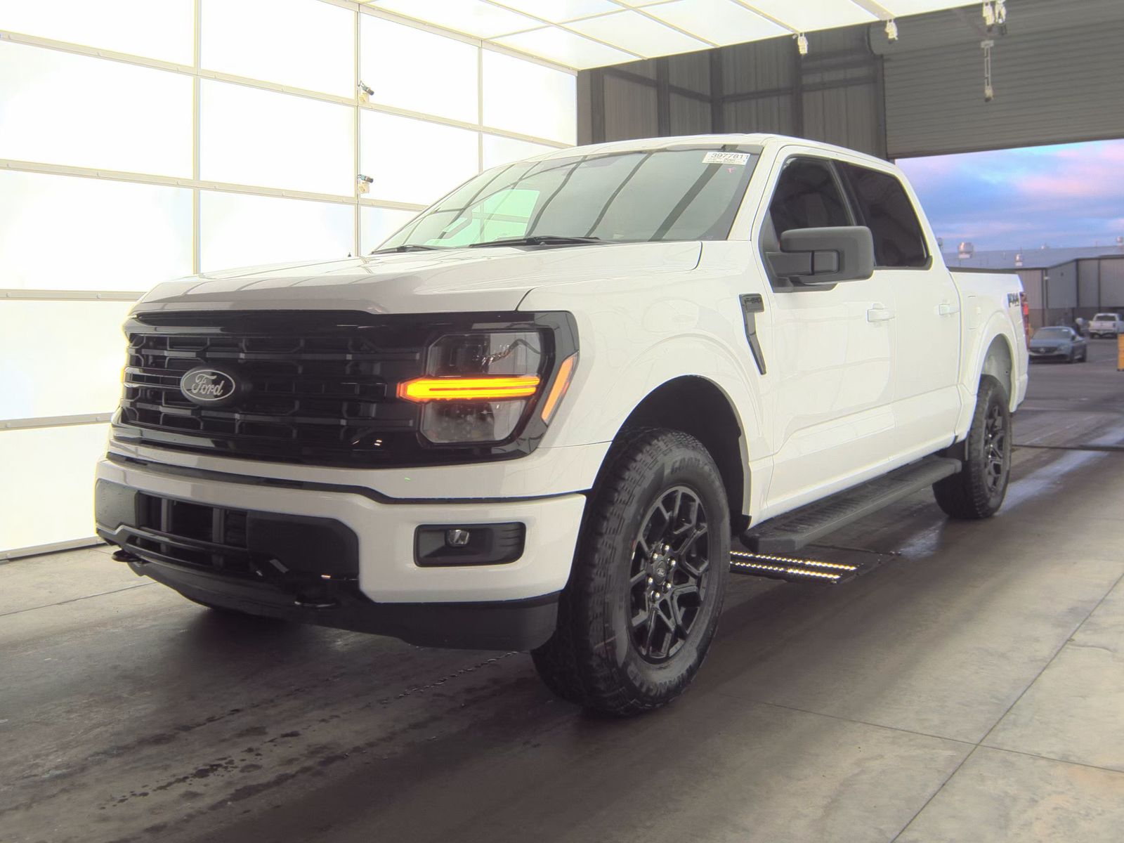 2025 Ford F-150 XLT AWD