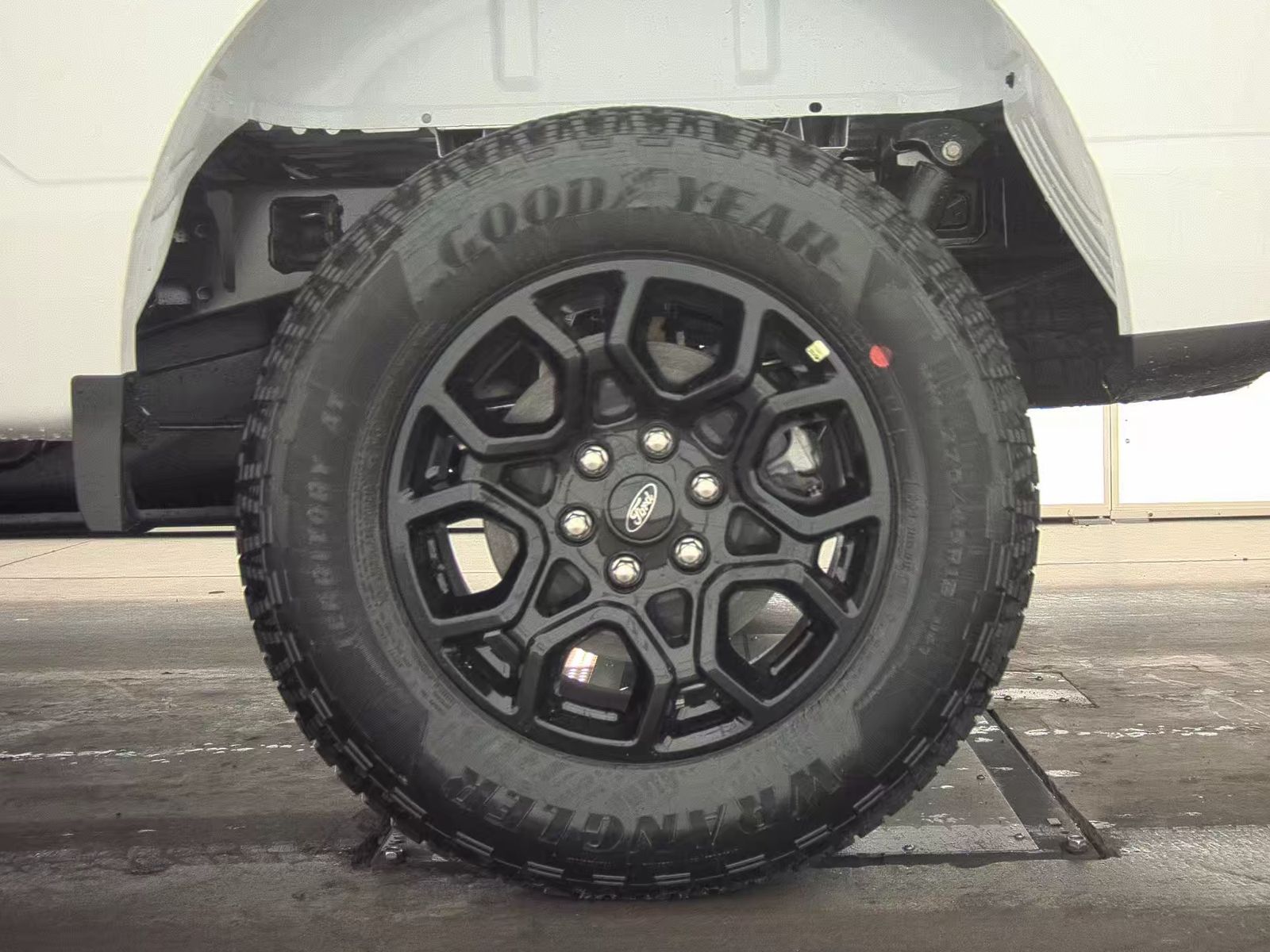 2025 Ford F-150 XLT AWD