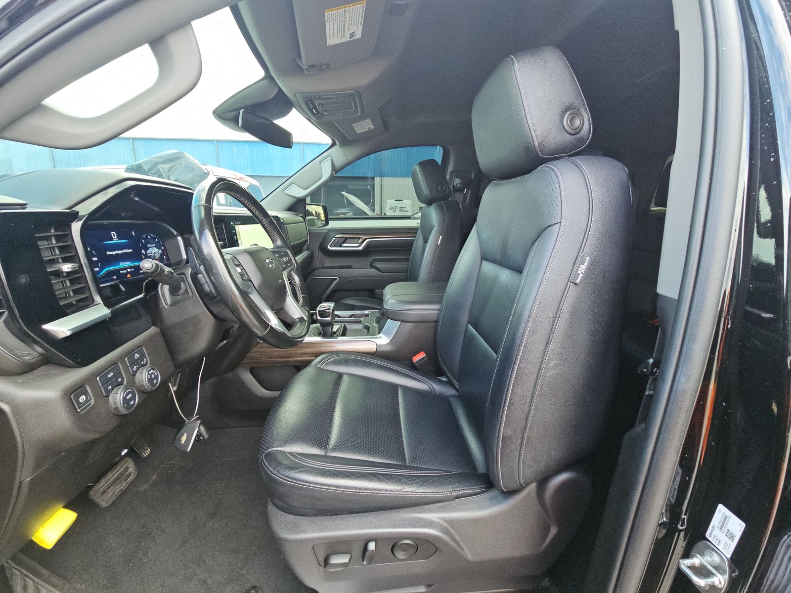 2024 Chevrolet Silverado 1500 RST AWD