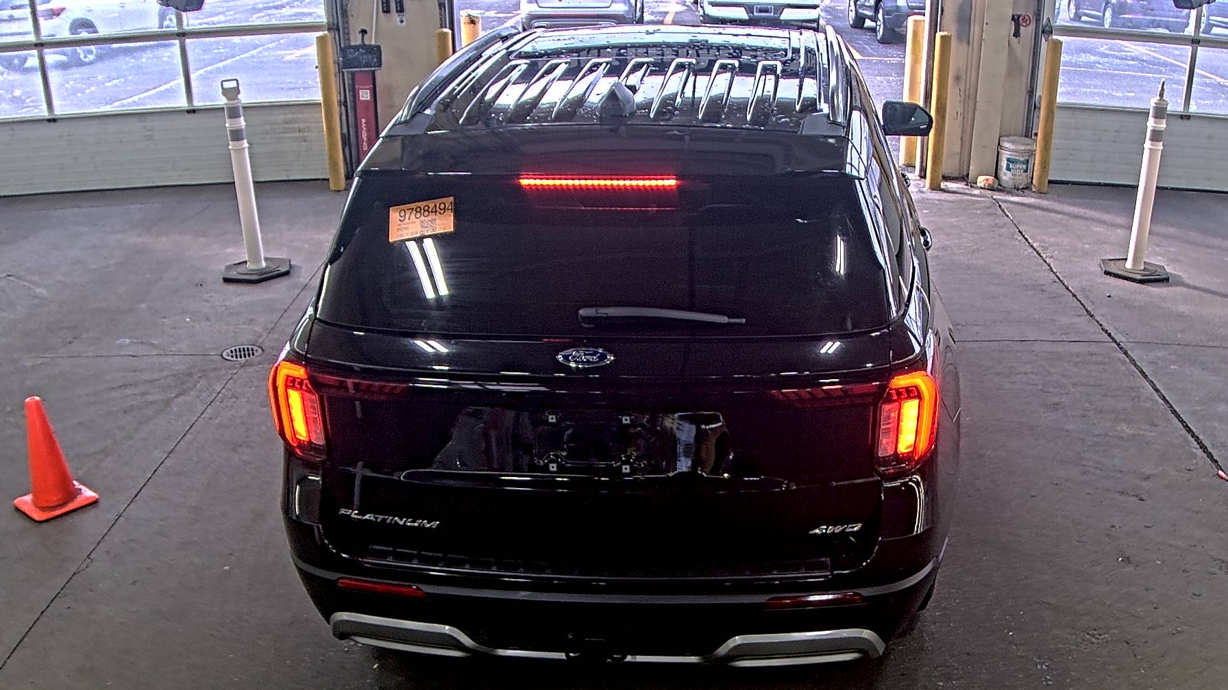 2025 Ford Explorer Platinum AWD