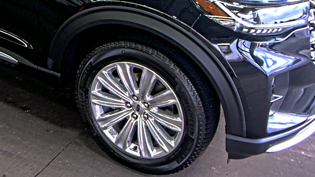 2025 Ford Explorer Platinum AWD