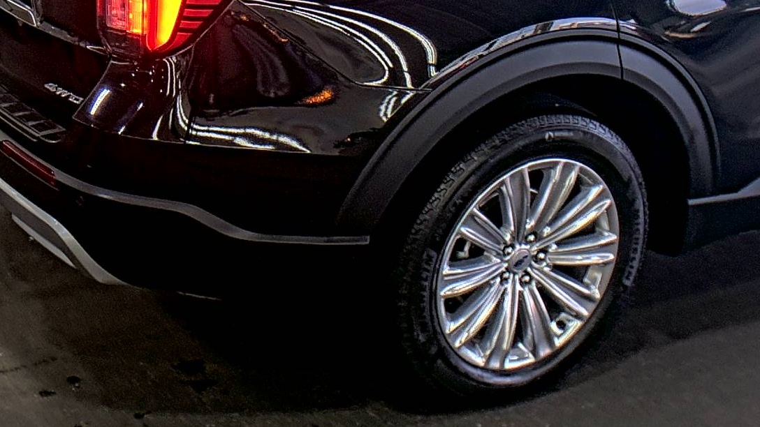 2025 Ford Explorer Platinum AWD