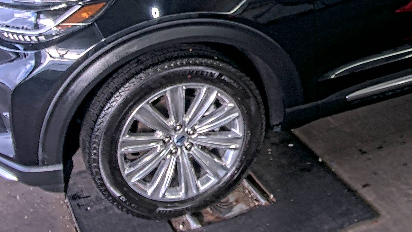 2025 Ford Explorer Platinum AWD