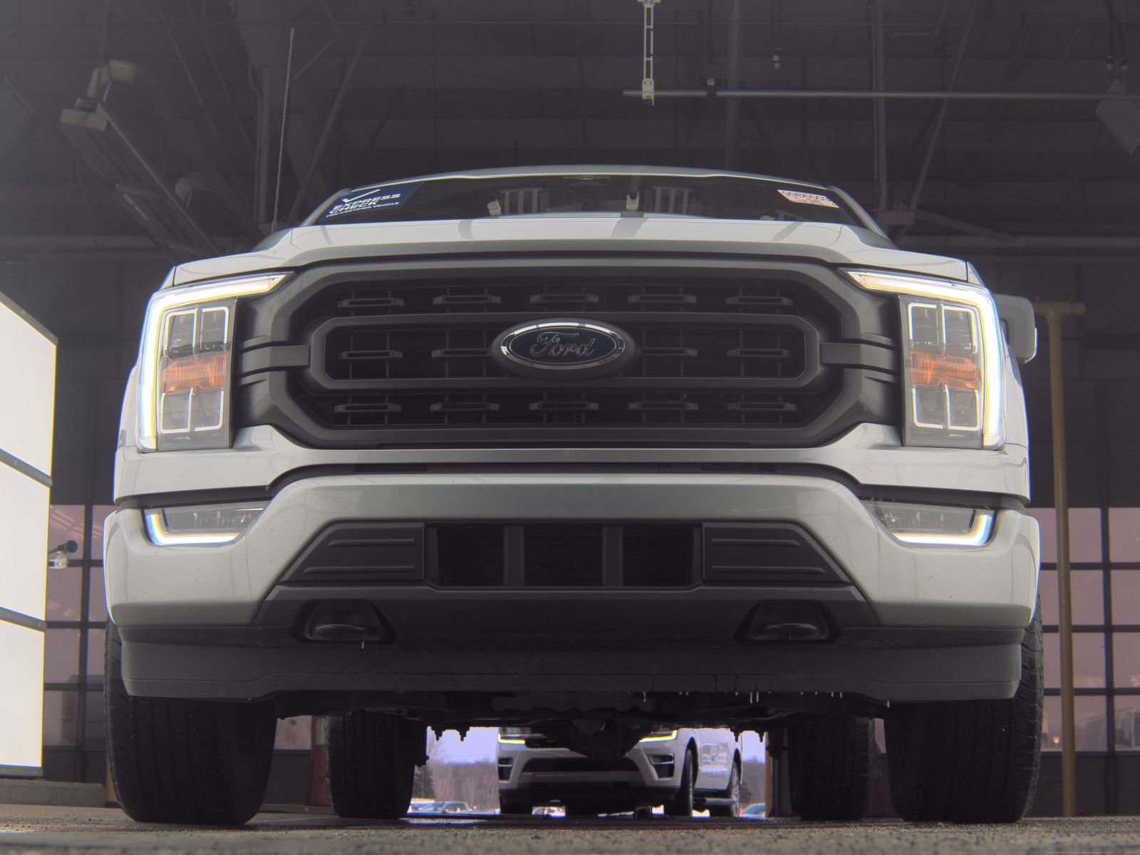 2023 Ford F-150 Hybrid XLT AWD
