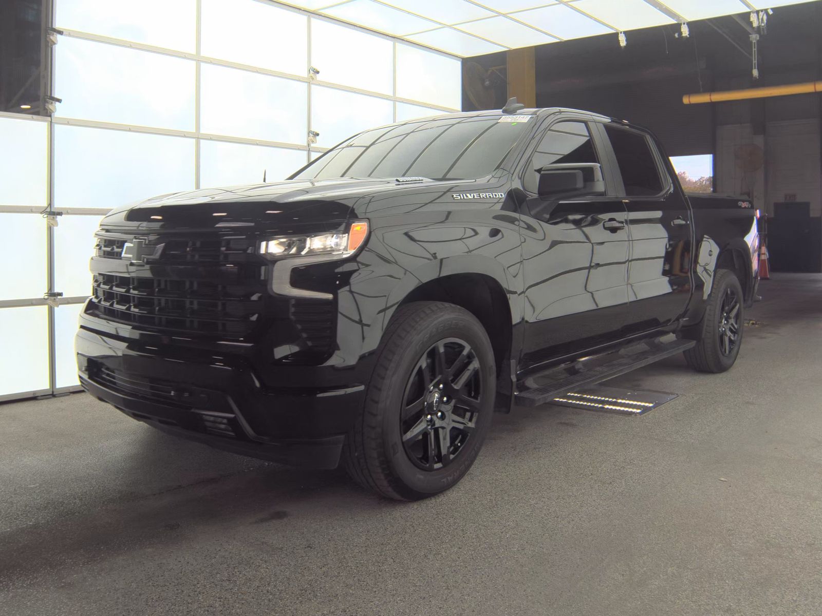 2024 Chevrolet Silverado 1500 RST AWD