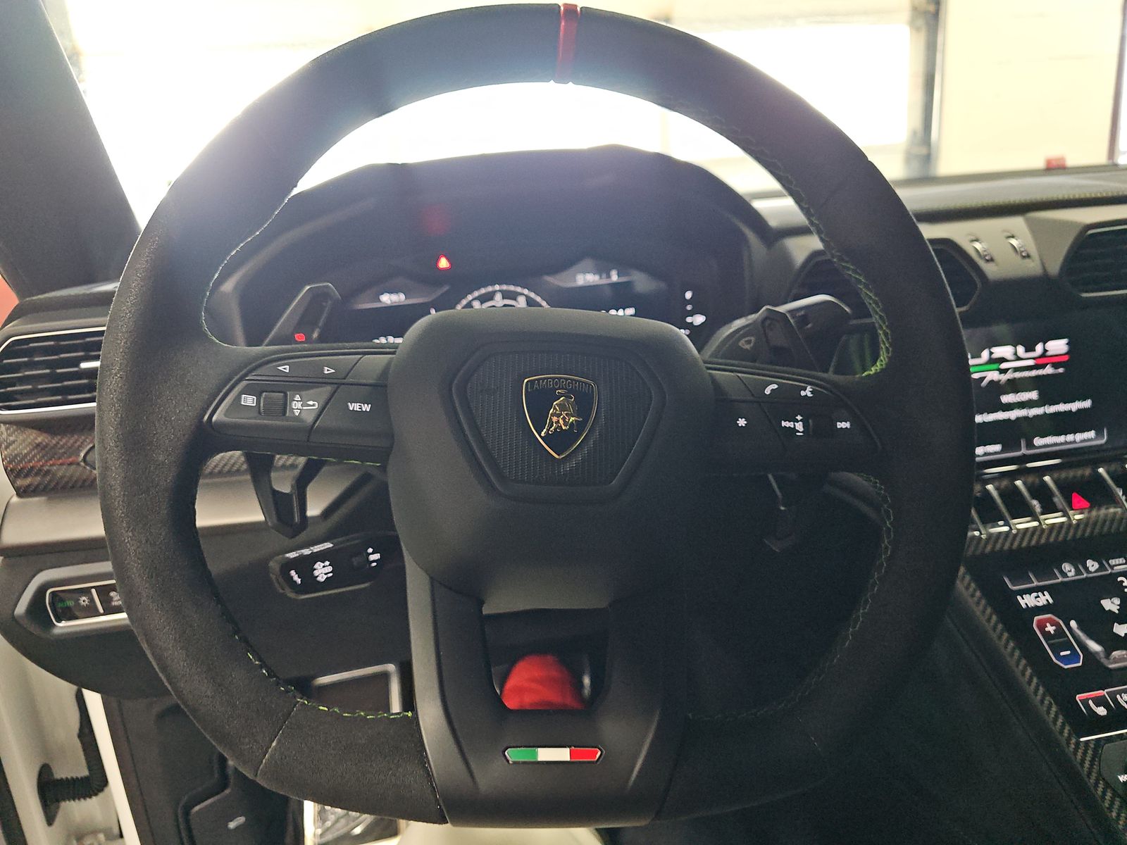 2024 Lamborghini Urus Performante AWD