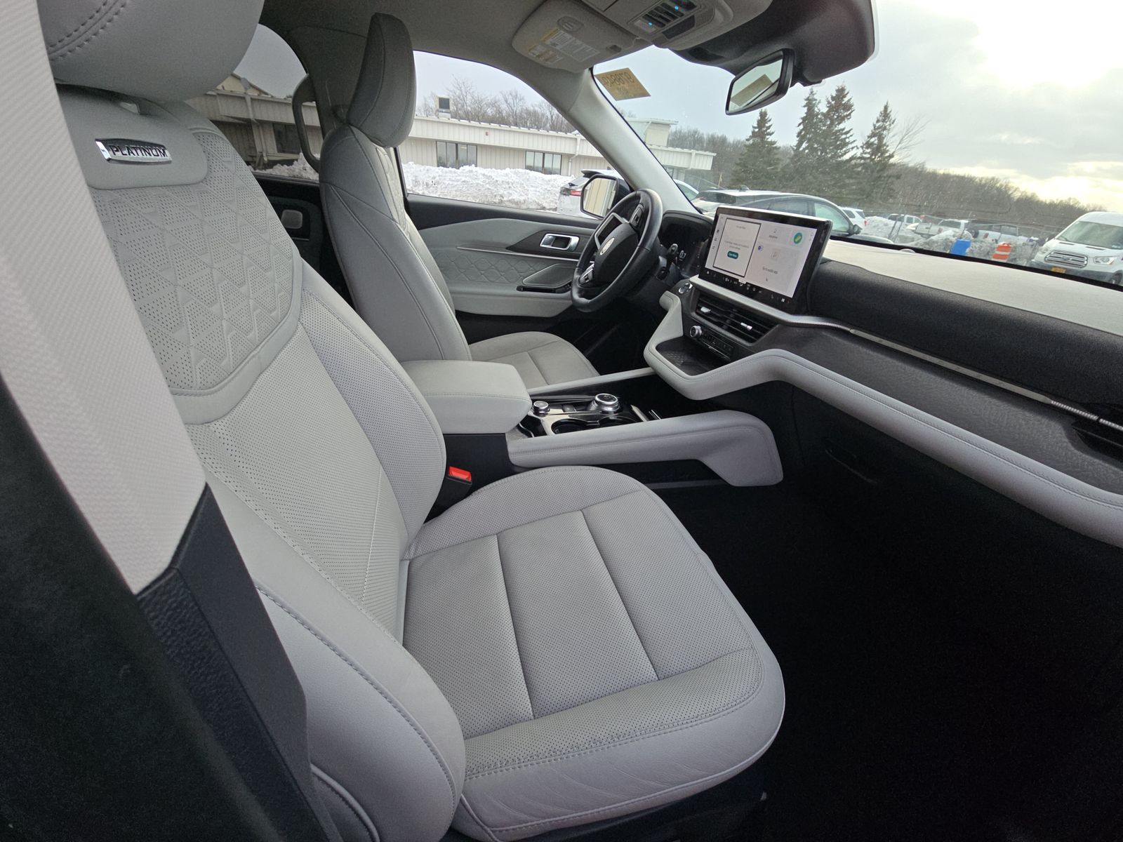 2025 Ford Explorer Platinum AWD