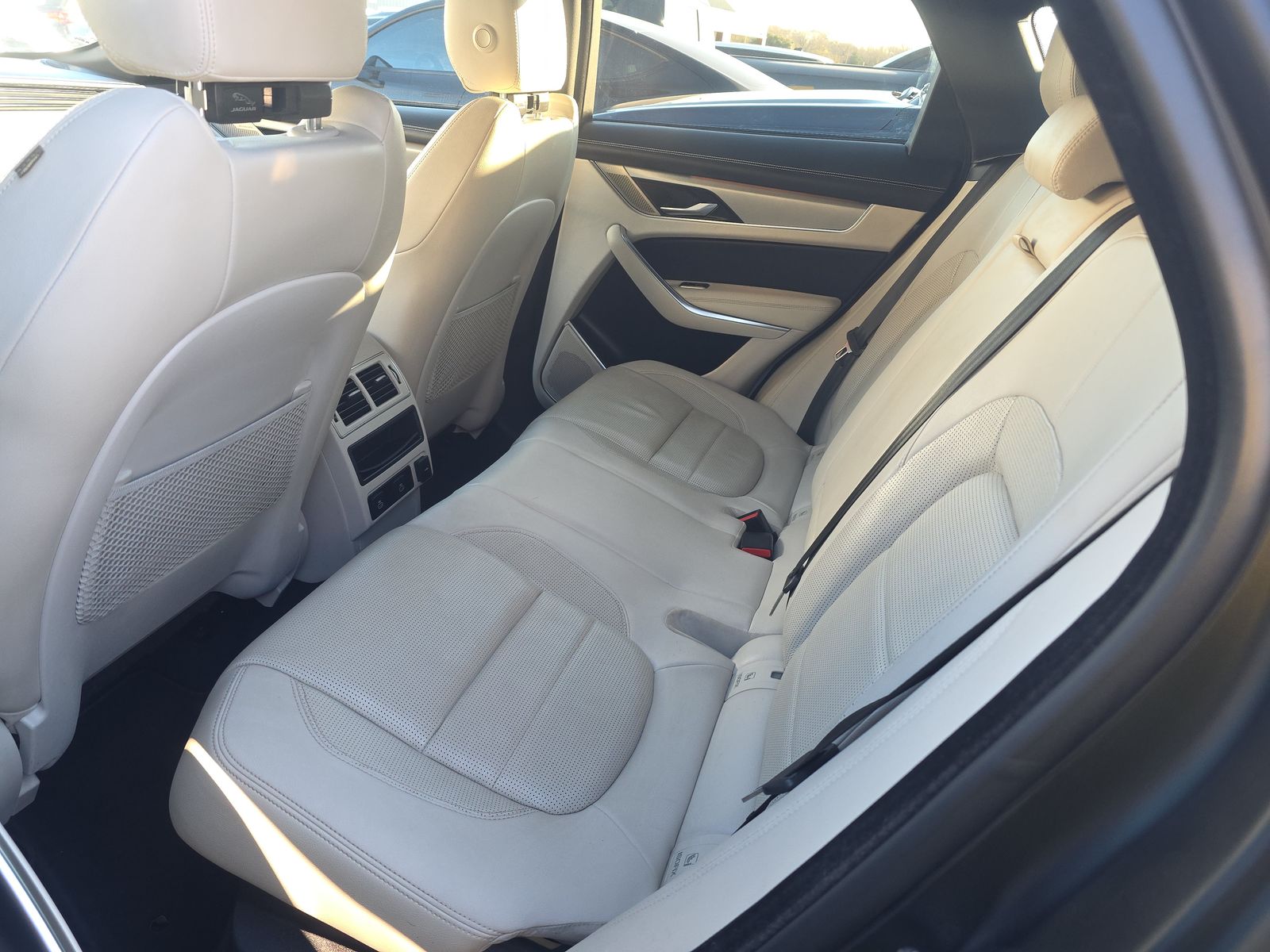 2024 Jaguar F-PACE P250 R-Dynamic S AWD