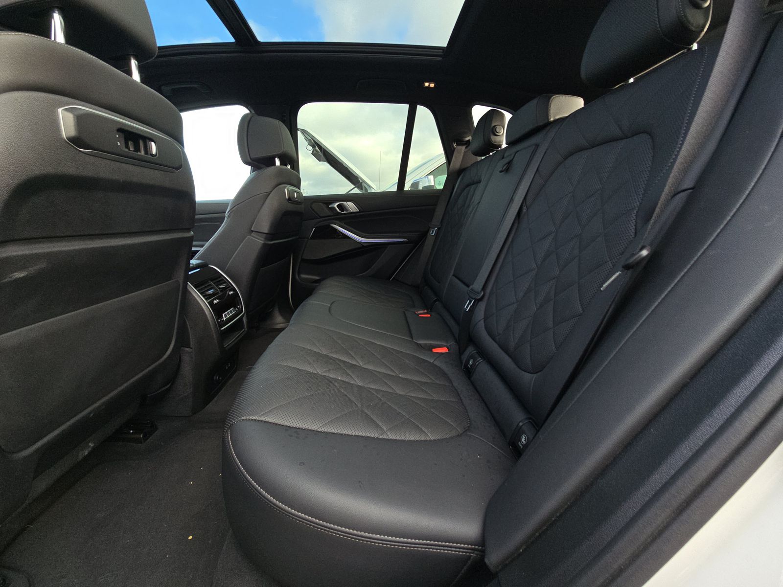 2024 BMW X5 xDrive40i AWD