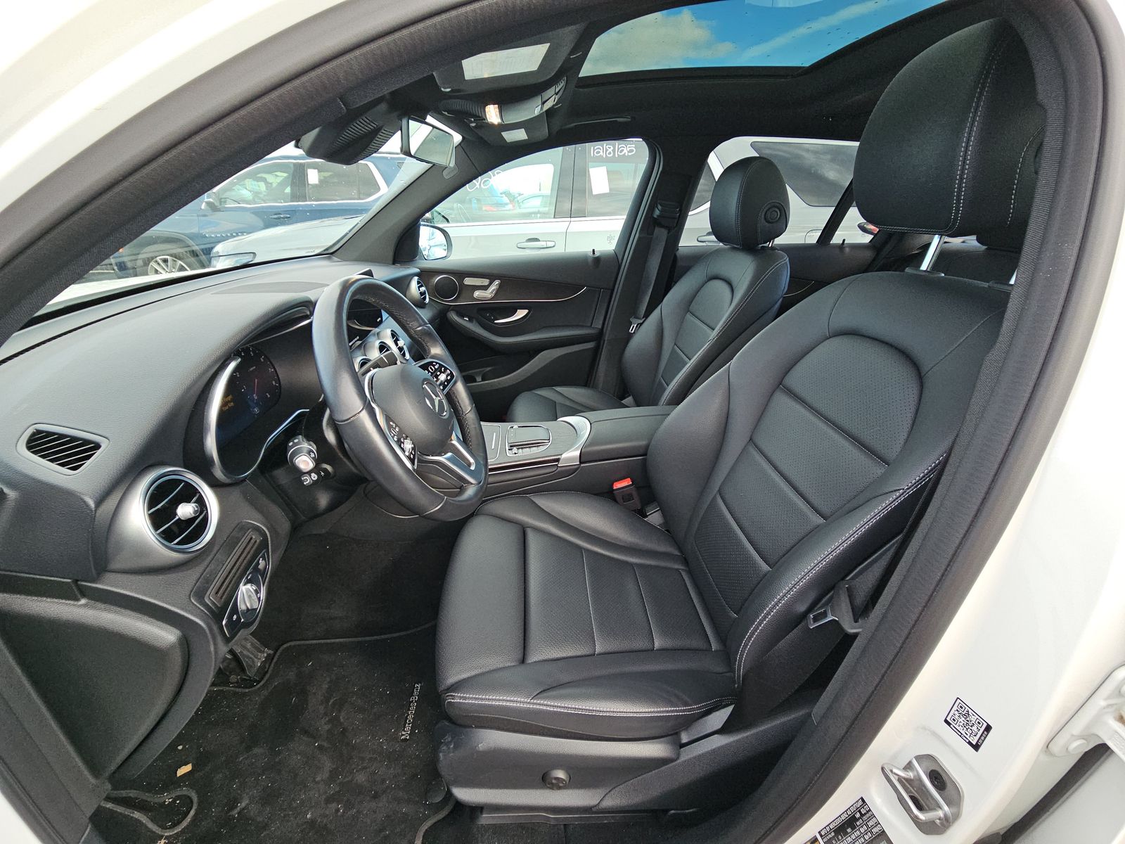 2022 Mercedes-Benz GLC GLC 300 AWD