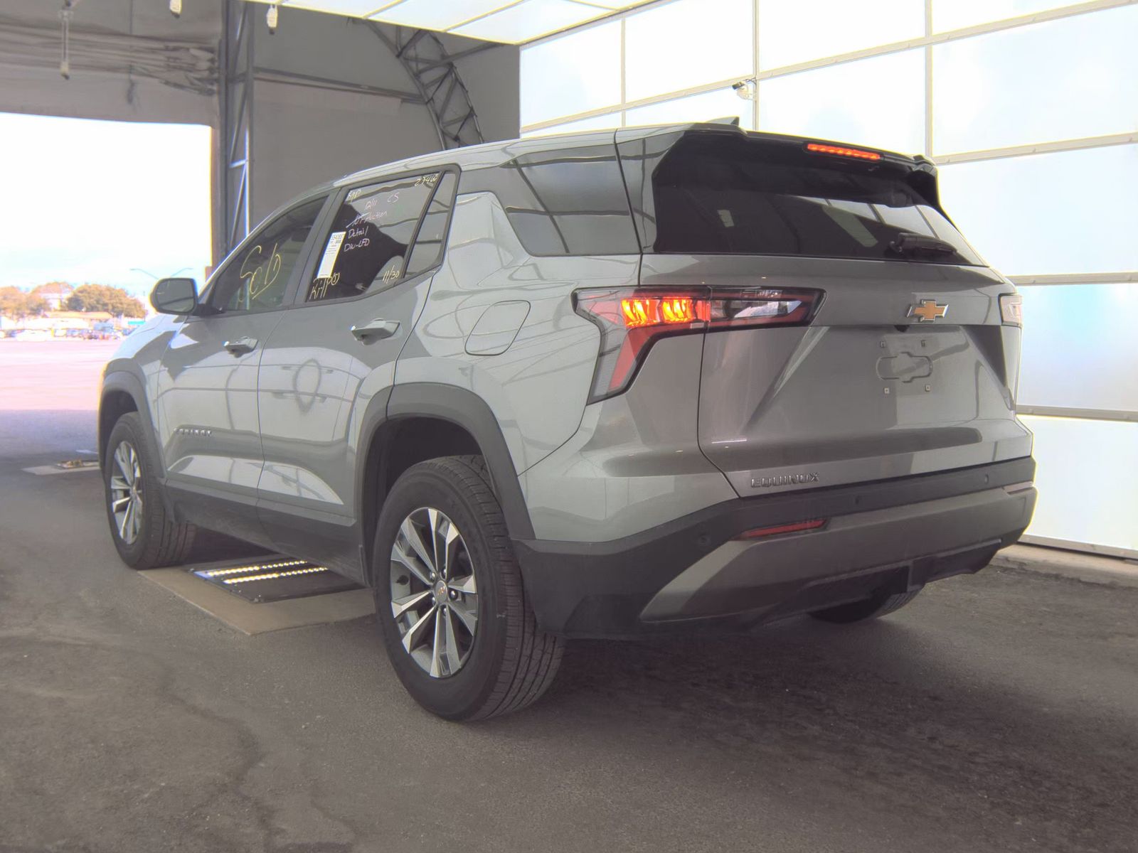 2025 Chevrolet Equinox LT FWD