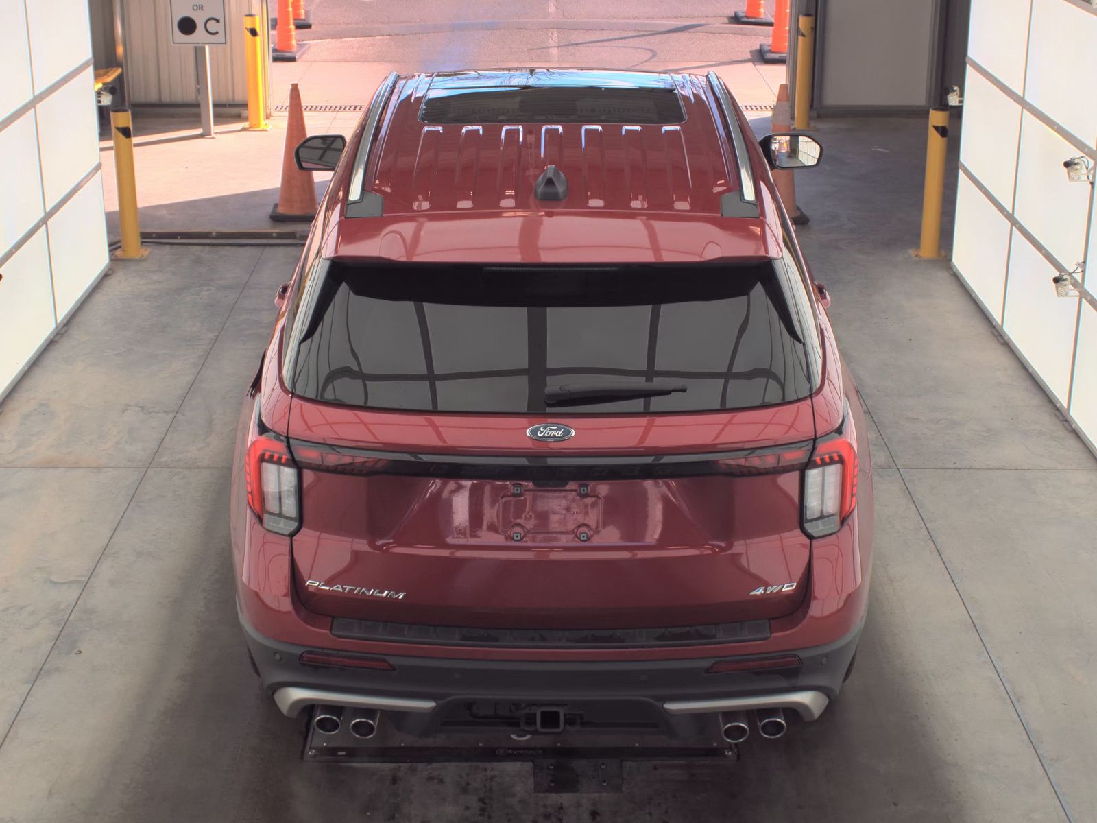 2025 Ford Explorer Platinum AWD