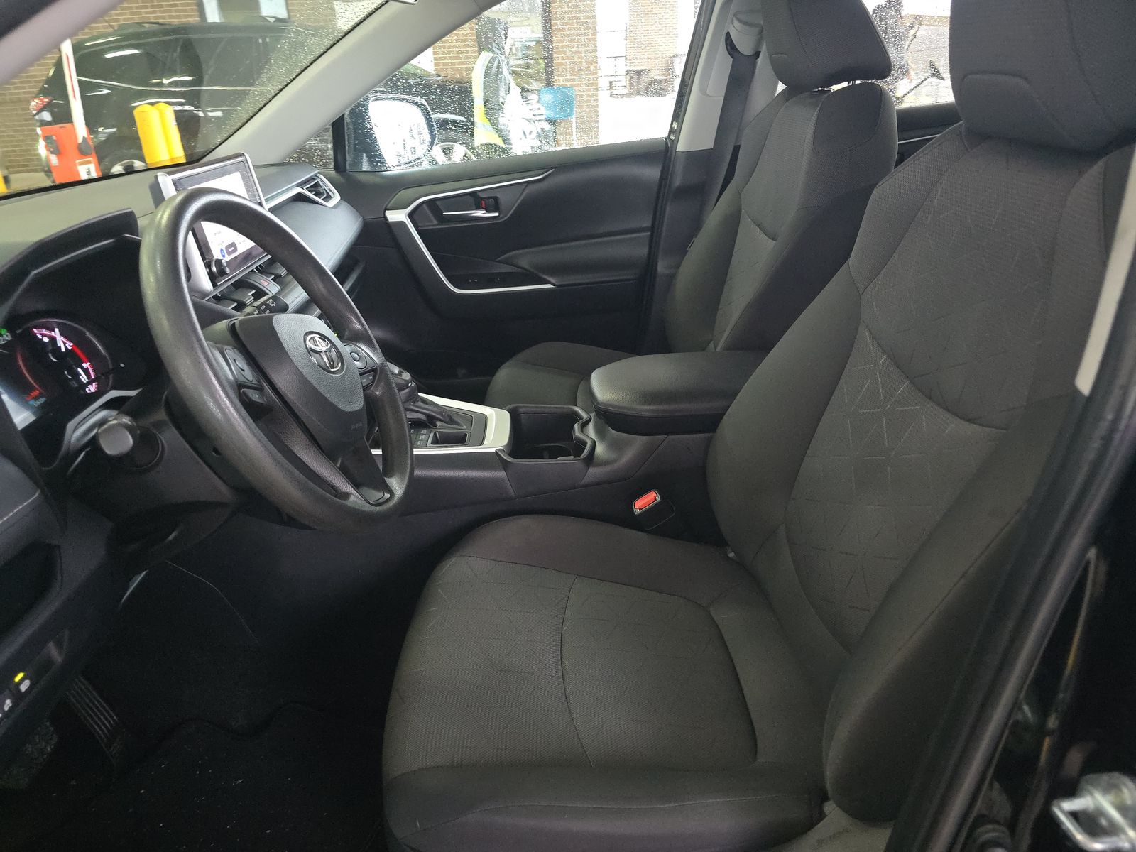 2024 Toyota RAV4 XLE AWD