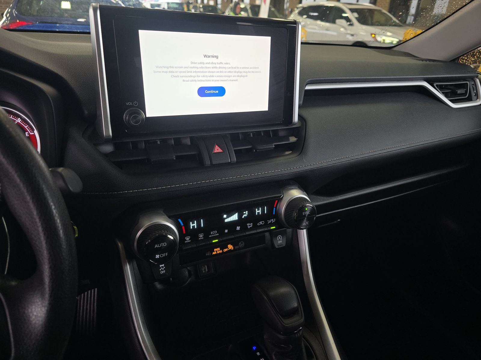 2024 Toyota RAV4 XLE AWD