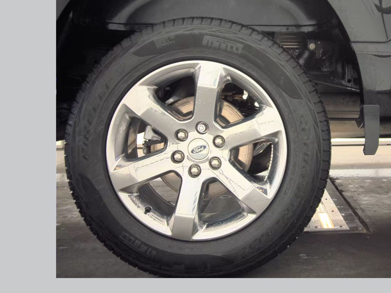 2023 Ford F-150 Lariat AWD