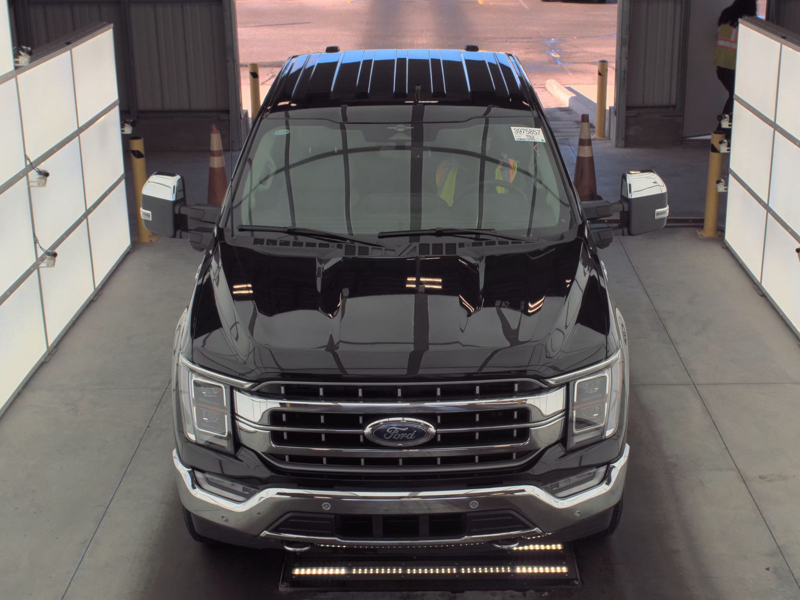 2023 Ford F-150 Lariat AWD