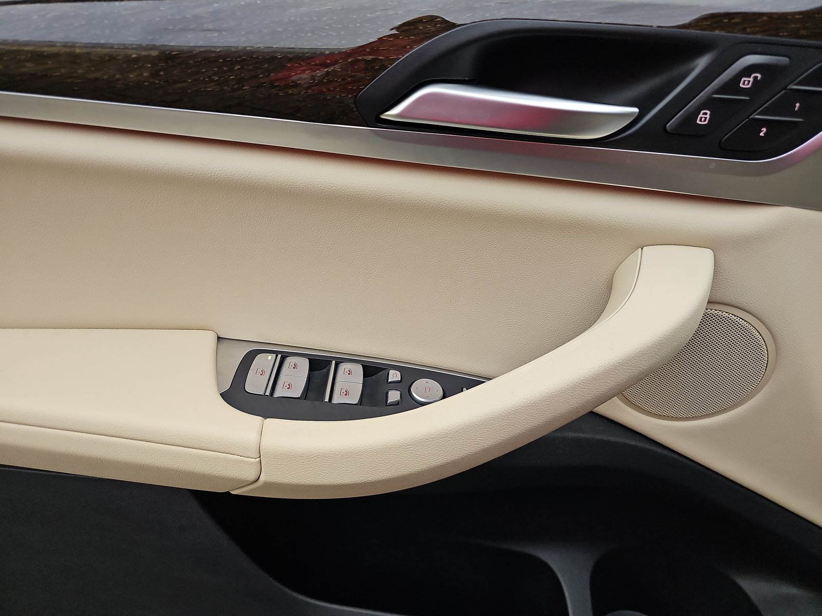 2022 BMW X4 xDrive30i AWD