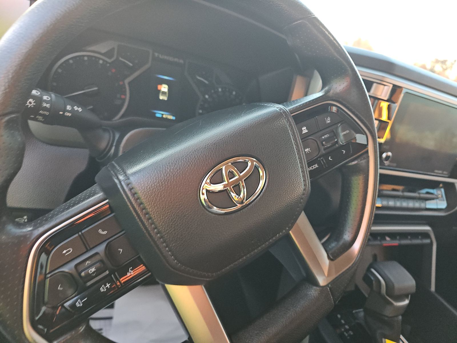 2023 Toyota Tundra SR5 AWD