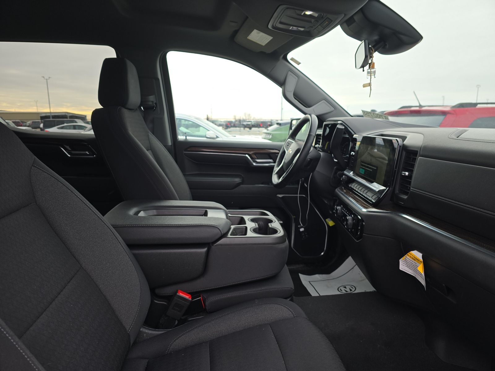 2023 Chevrolet Silverado 1500 LT AWD