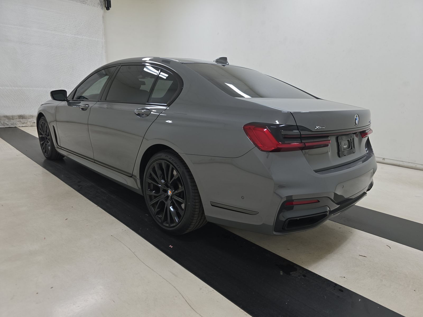 2022 BMW 7 Series 750i xDrive AWD