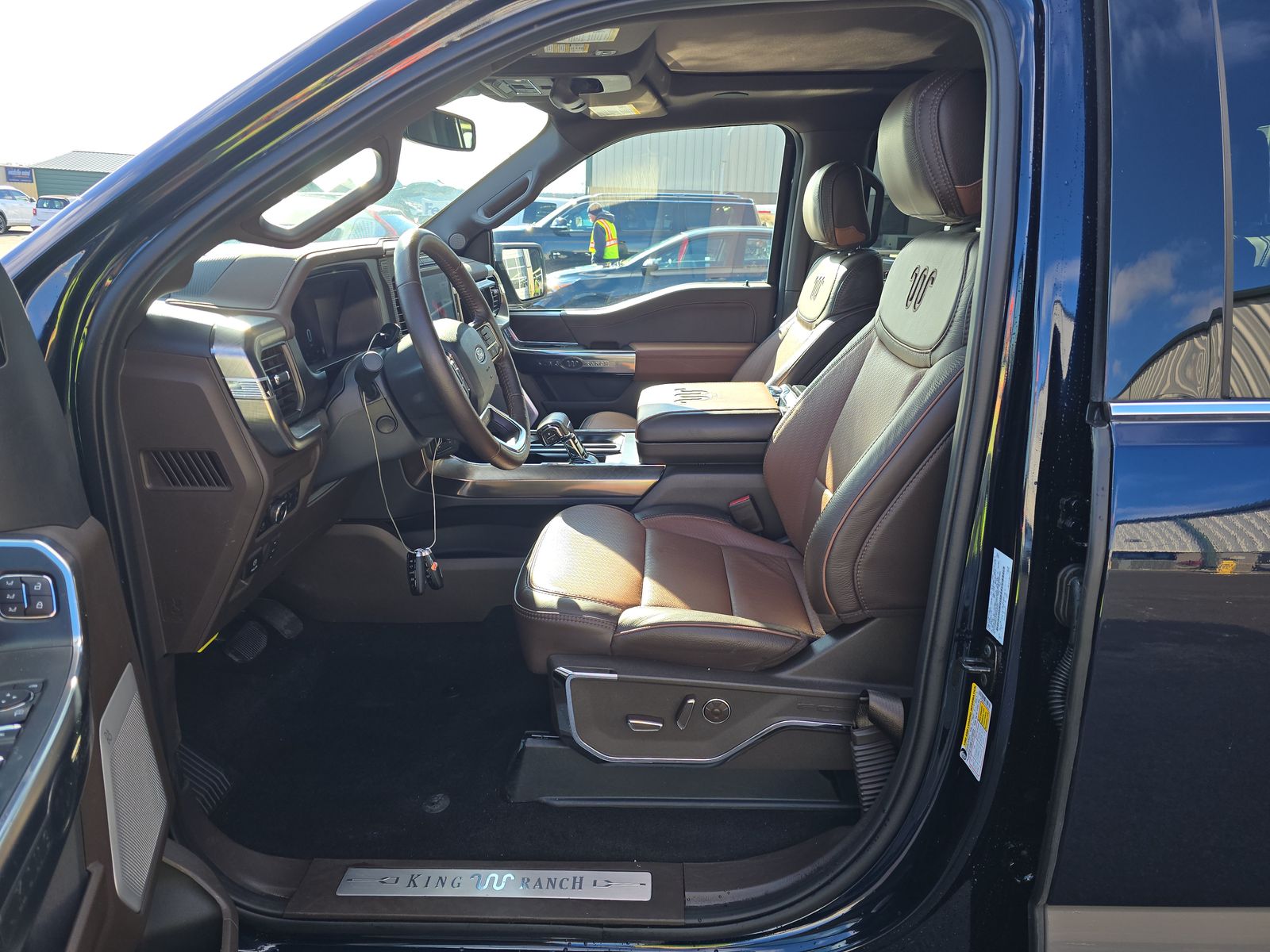 2025 Ford F-150 Hybrid King Ranch AWD