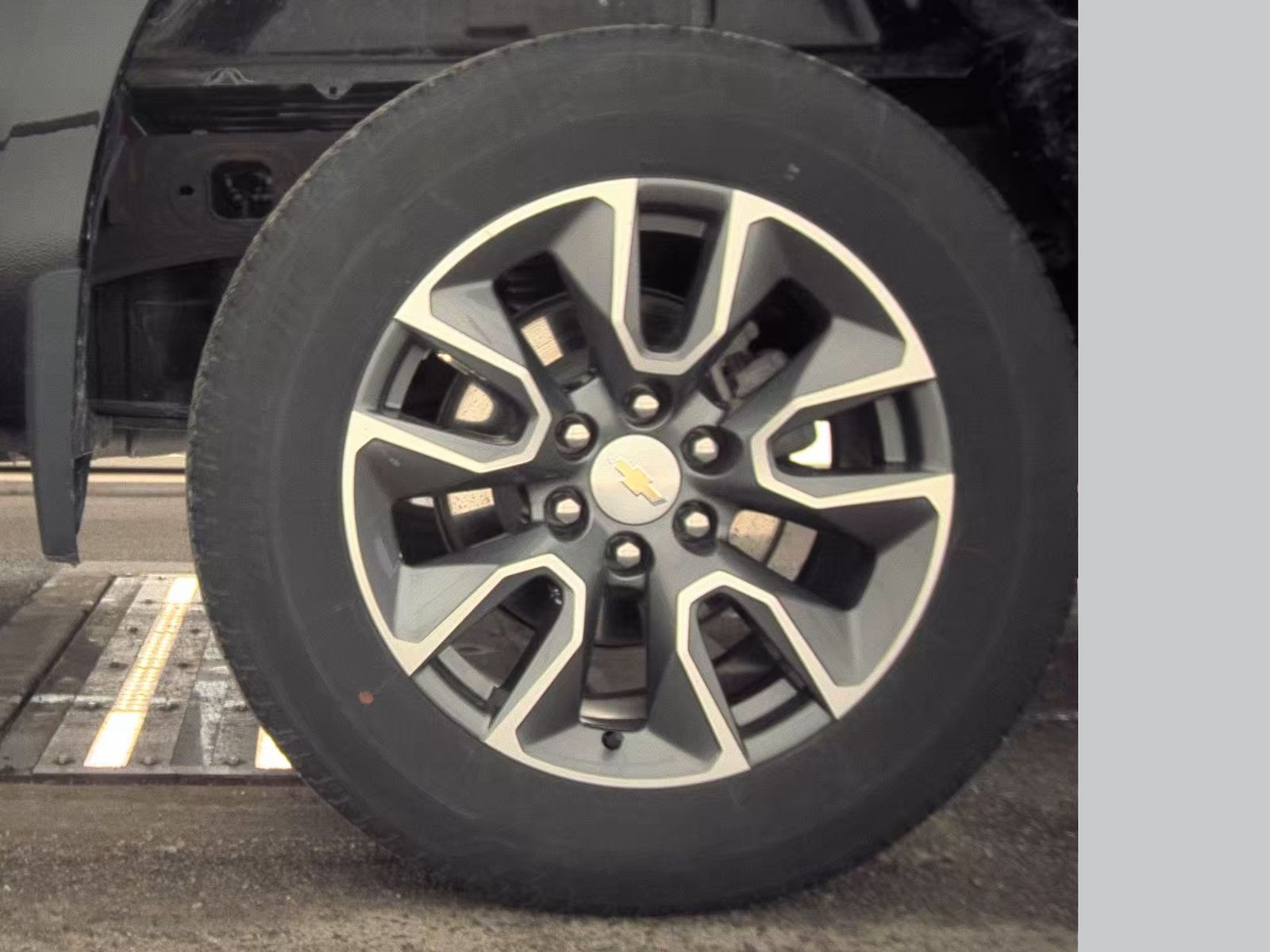 2023 Chevrolet Silverado 1500 LT AWD