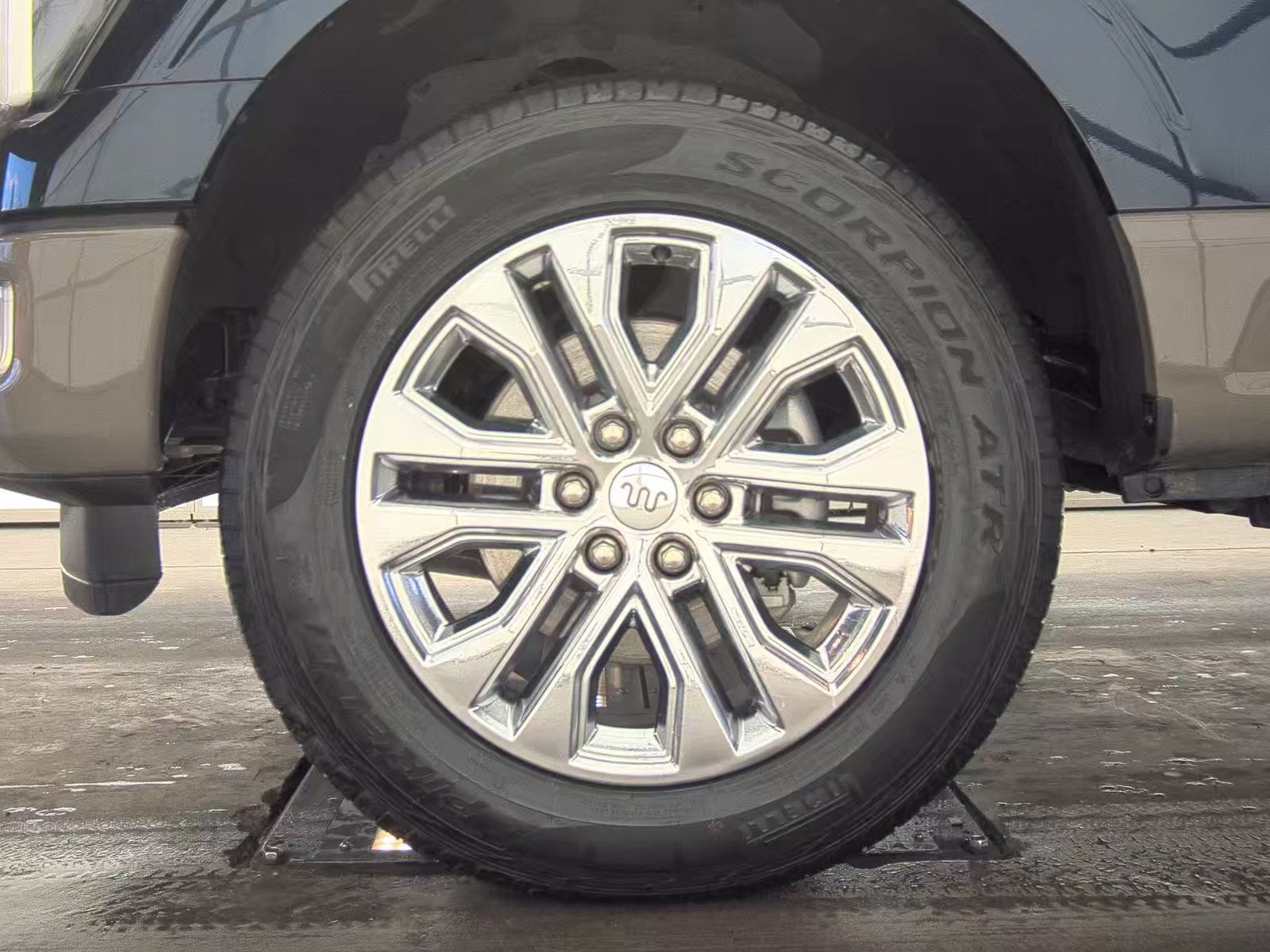 2025 Ford F-150 Hybrid King Ranch AWD