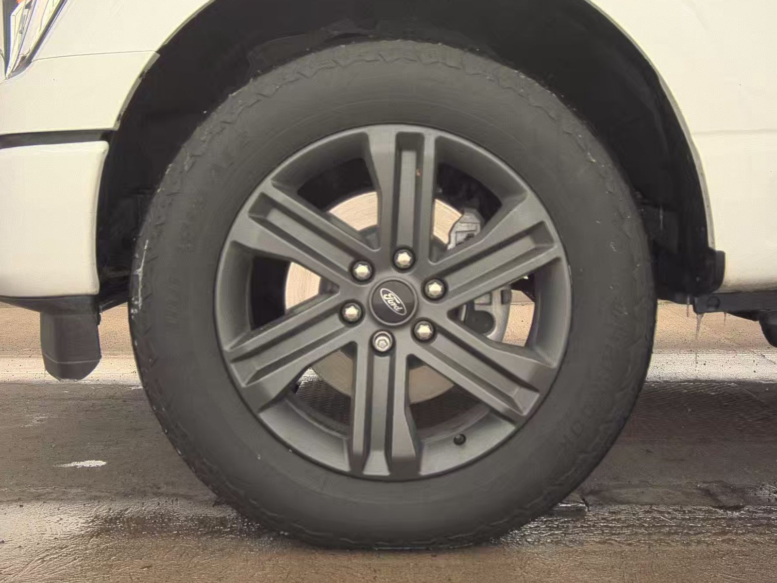 2023 Ford F-150 Hybrid XLT AWD