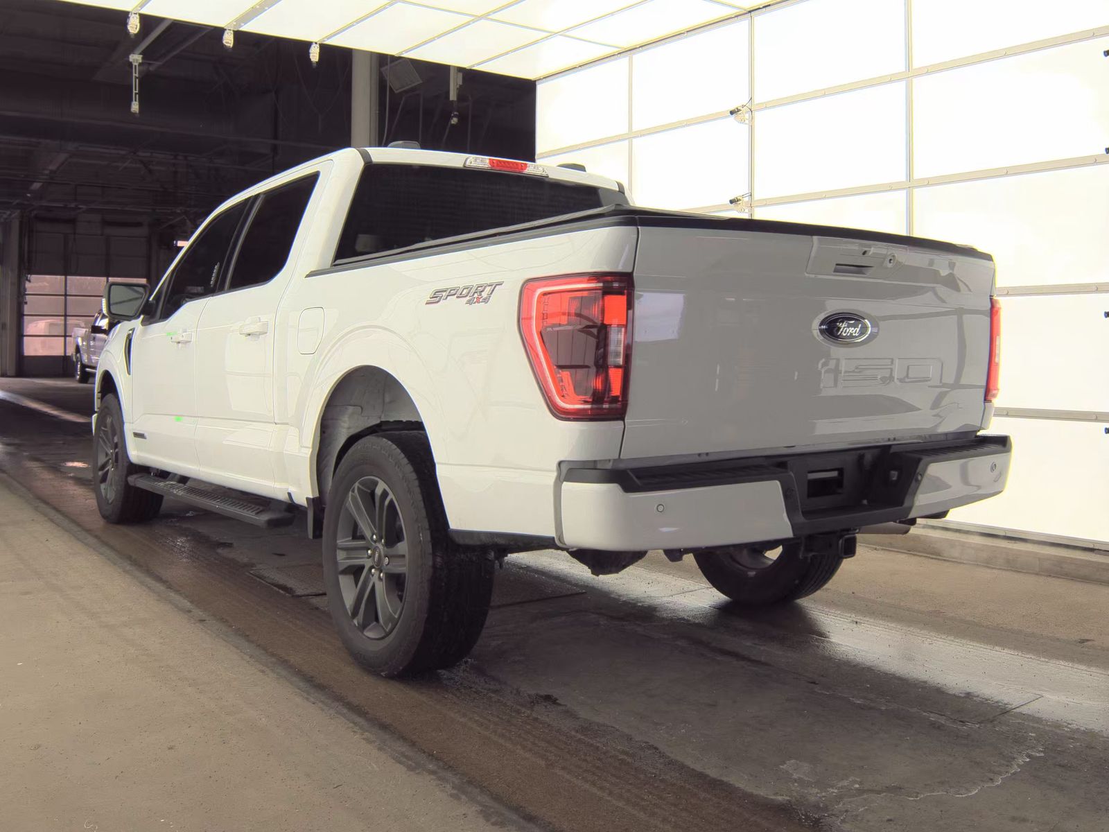 2023 Ford F-150 Hybrid XLT AWD