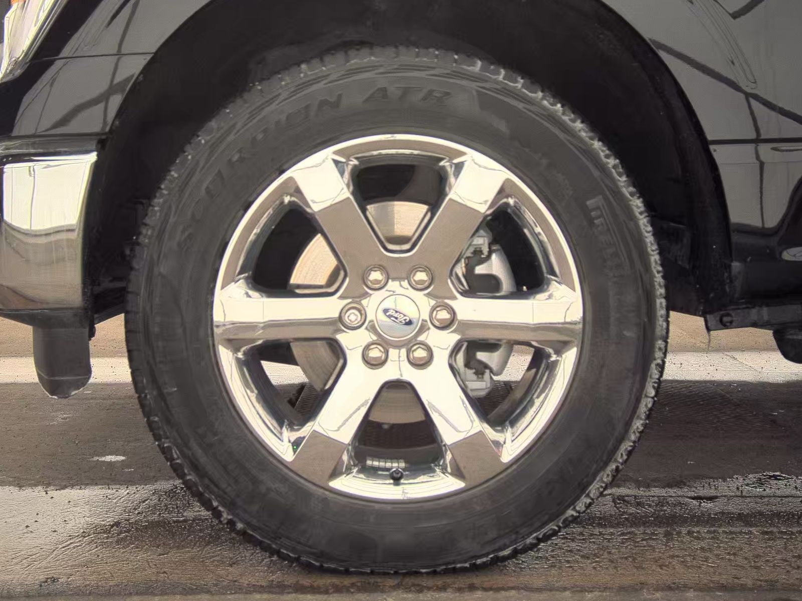 2023 Ford F-150 XLT AWD