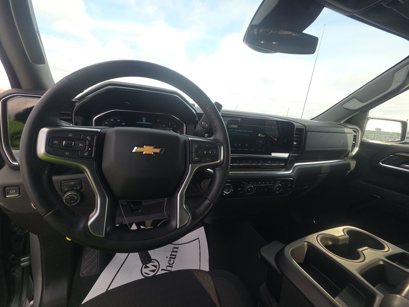 2024 Chevrolet Silverado 1500 LT AWD