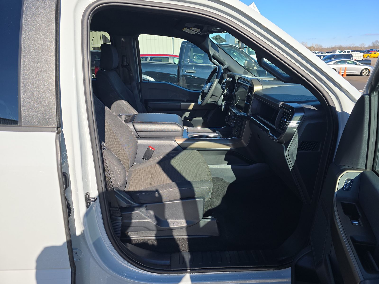 2024 Ford F-150 STX AWD