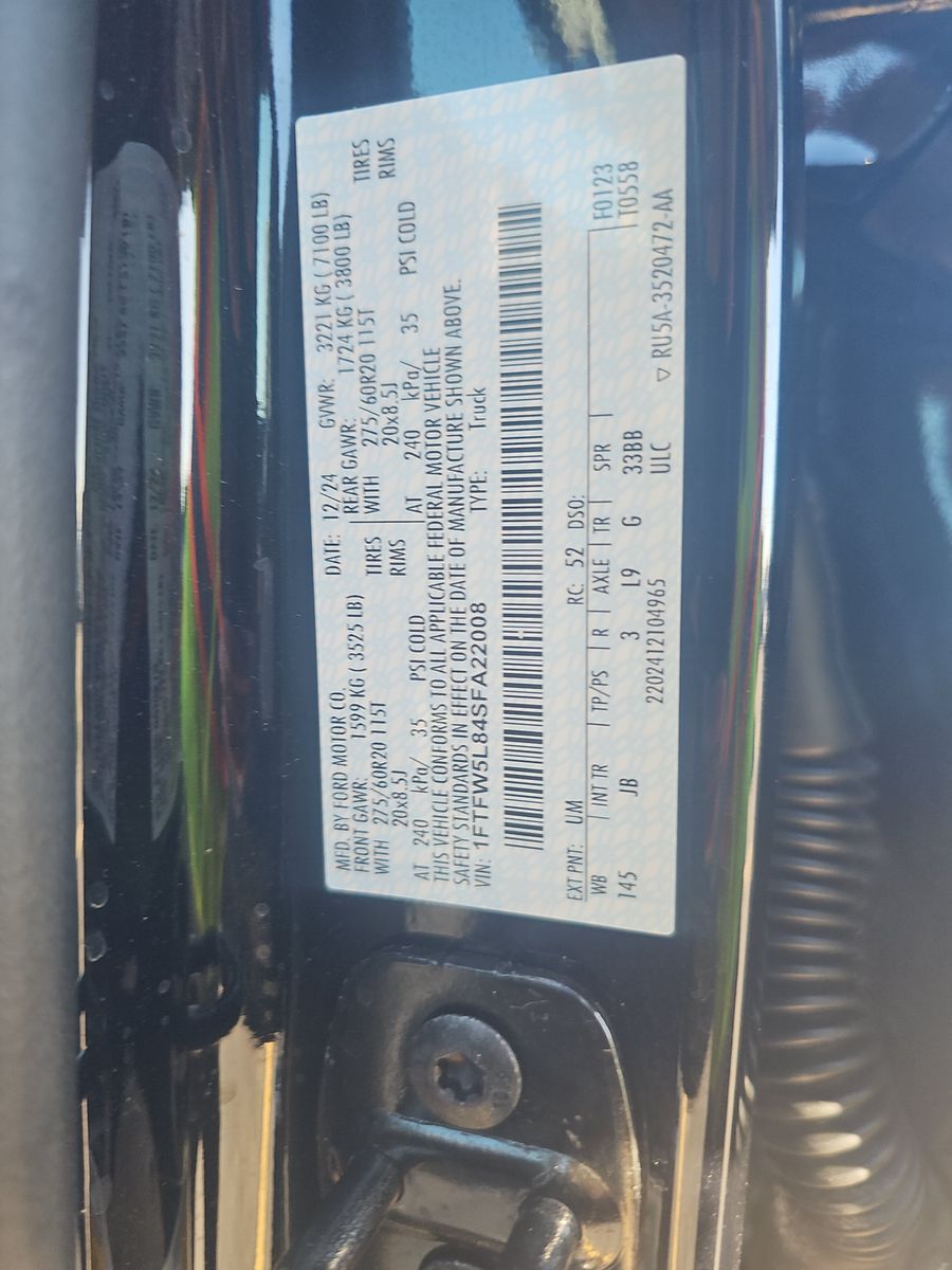 2025 Ford F-150 Lariat AWD