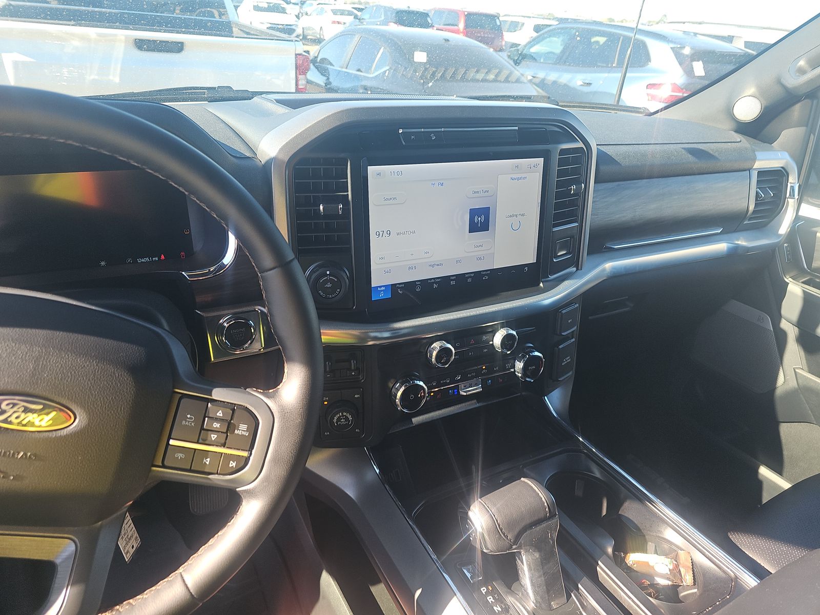 2025 Ford F-150 Lariat AWD