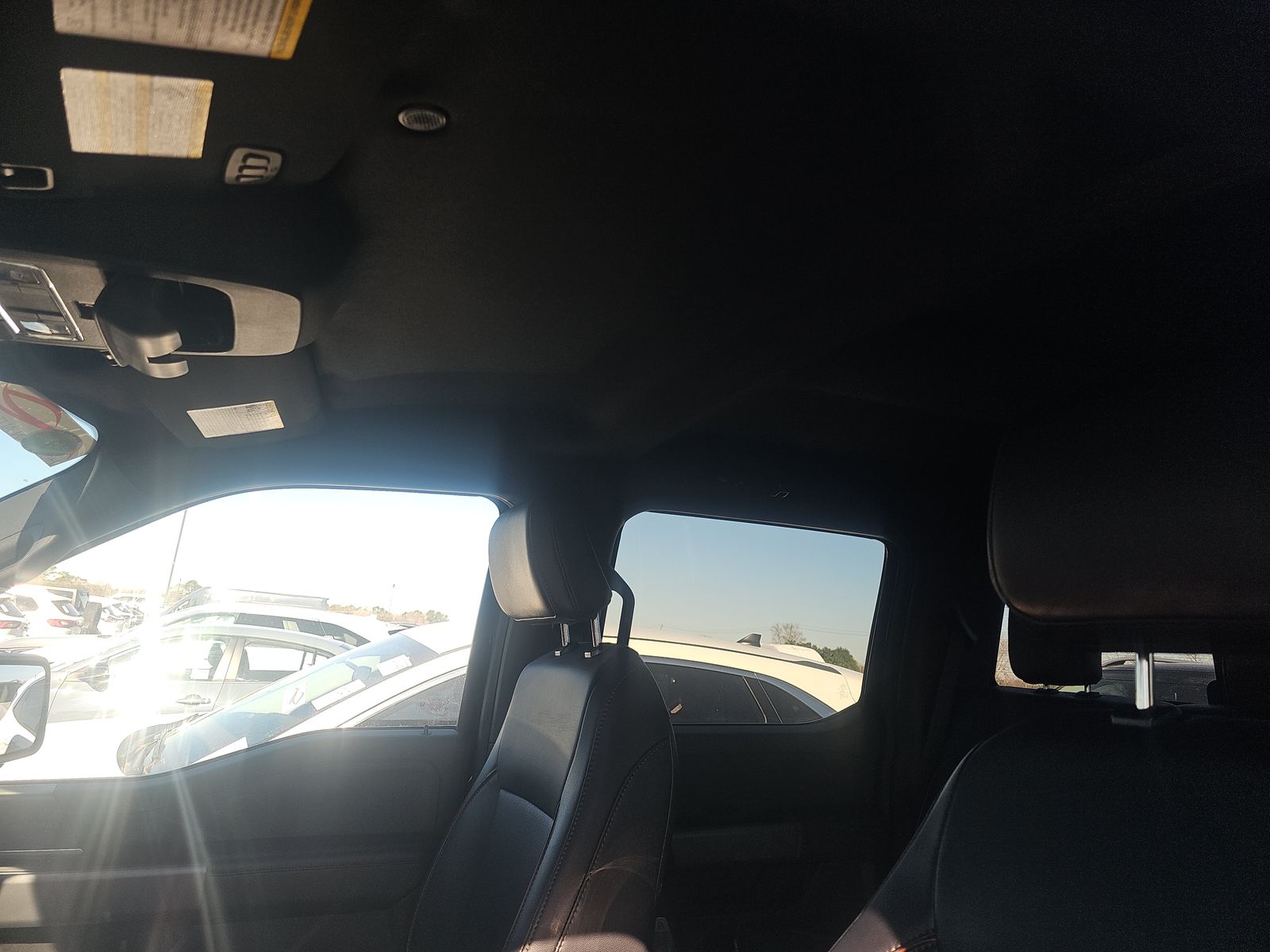 2025 Ford F-150 Lariat AWD