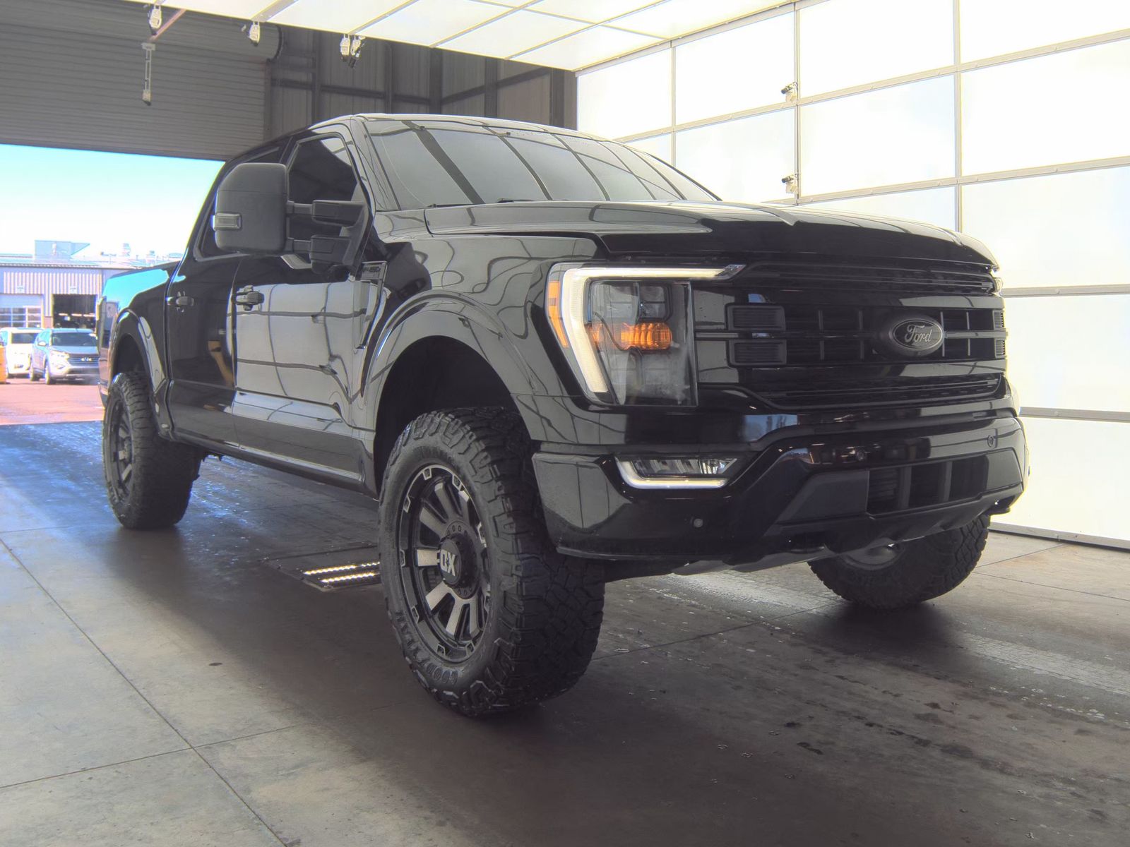 2023 Ford F-150 XLT AWD