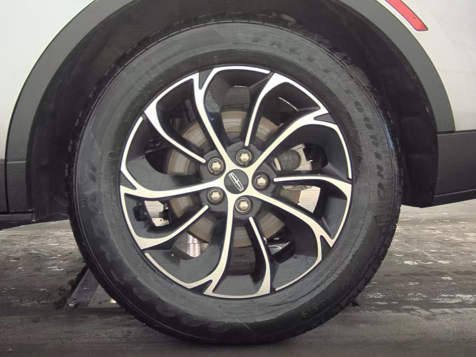 2025 Lincoln Nautilus Premiere AWD