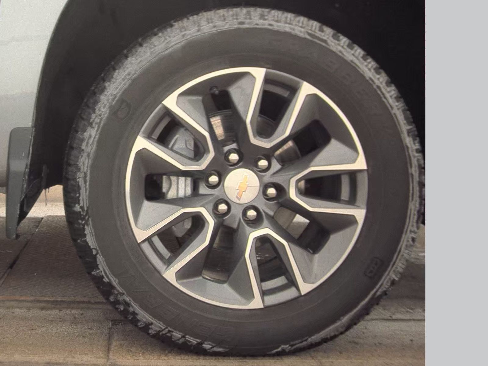 2024 Chevrolet Silverado 1500 LT AWD